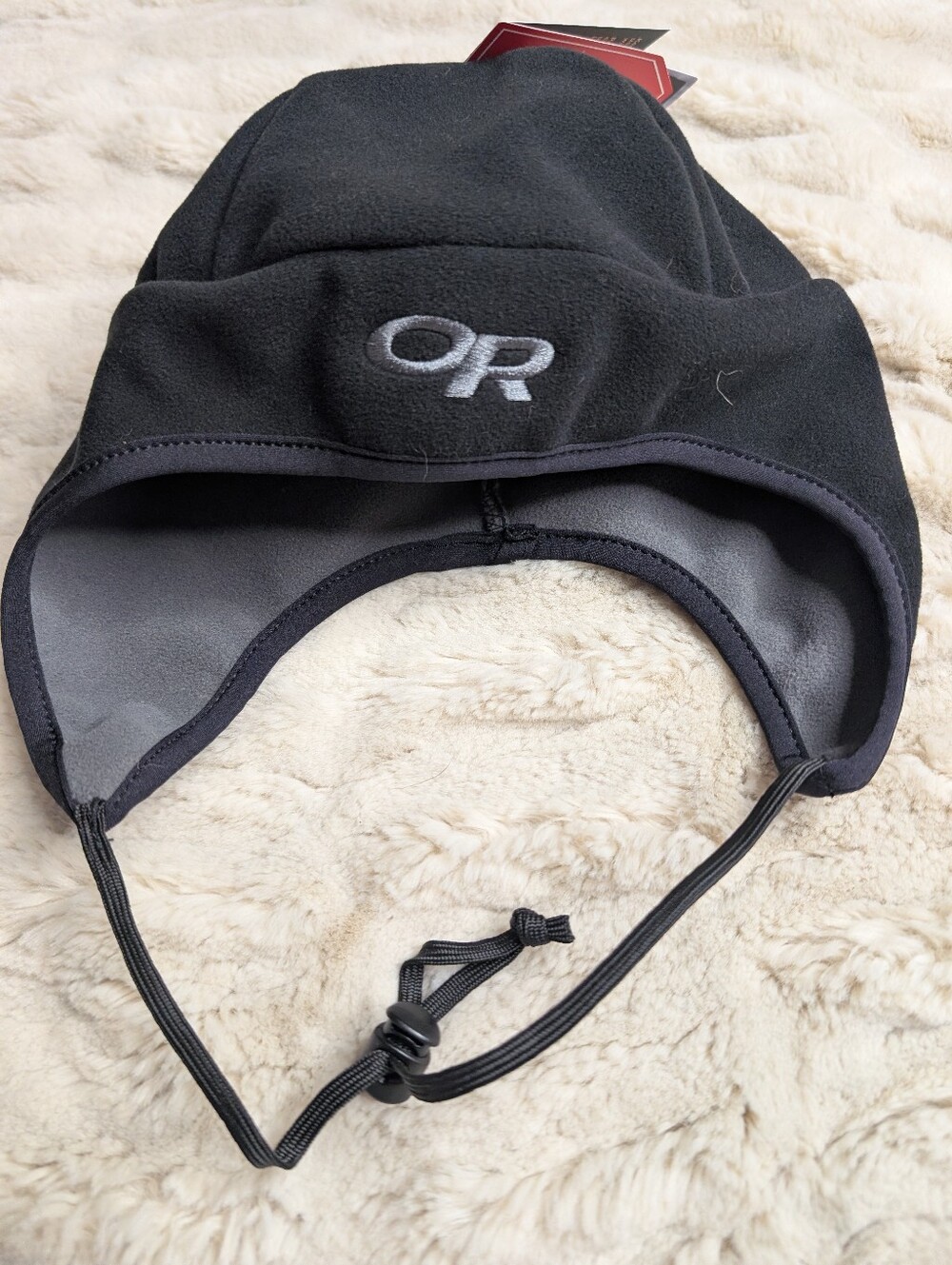 BNWT OUTDOOR RESEARCH PERUVIAN HAT